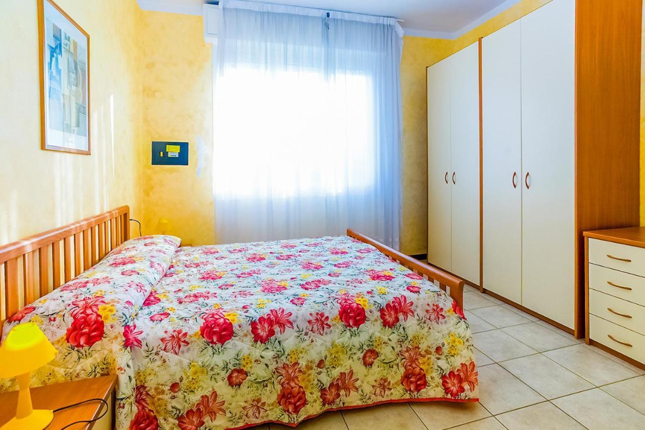 Pia Del Faro Appartement Bibione Buitenkant foto